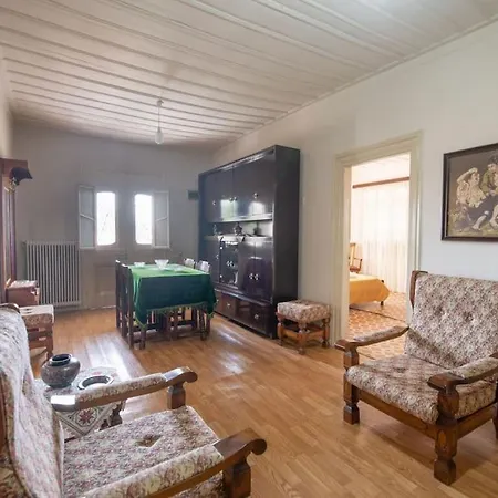 Grandma's House Ferienhaus Epanomi